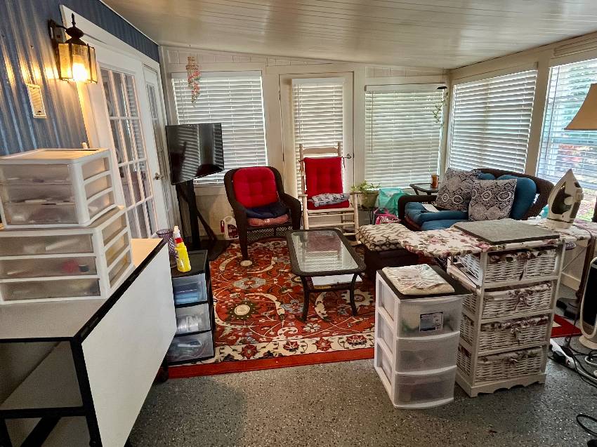 1203 N Indies Circle a Venice, FL Mobile or Manufactured Home for Sale